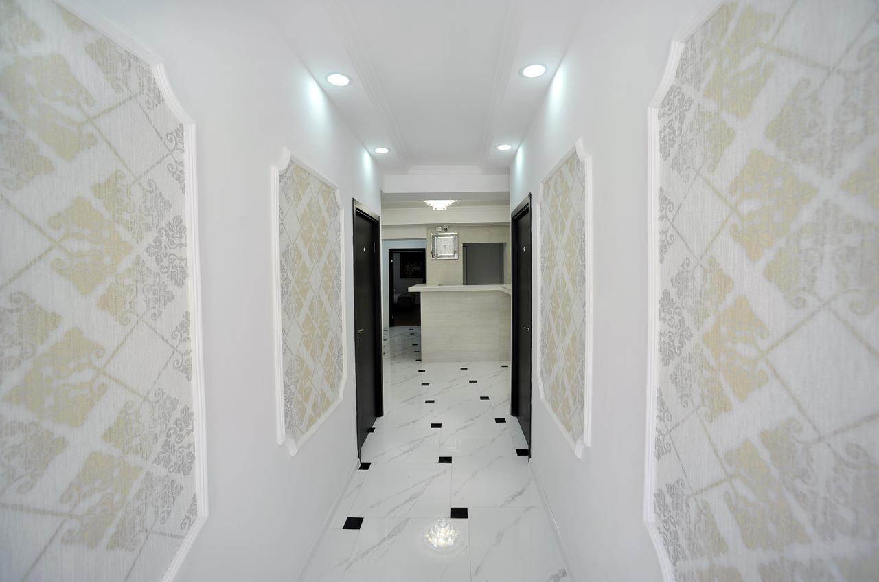 Rk City Hotel Tbiliszi Kültér fotó
